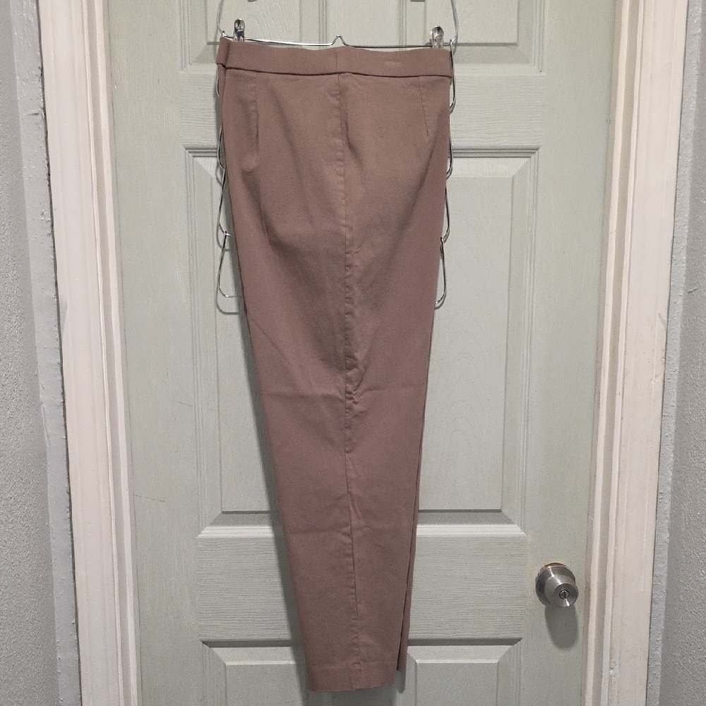JM Collection Tan Pull-on Pants